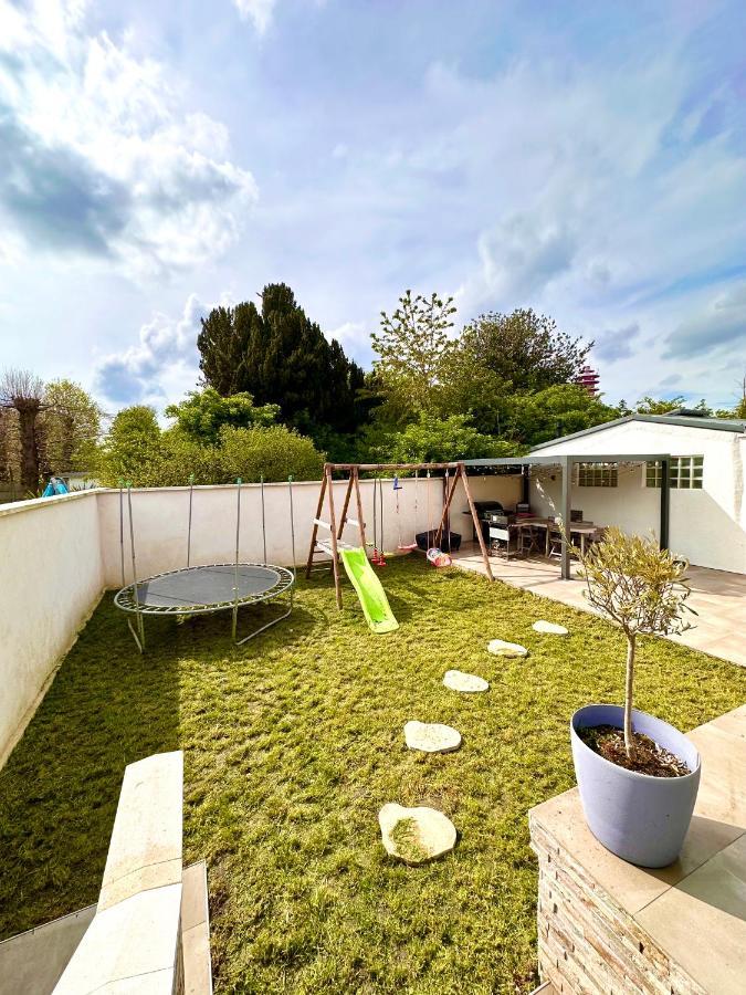 Family Oasis With 3 Bedrooms Near Paris Chennevieres-sur-Marne Bagian luar foto