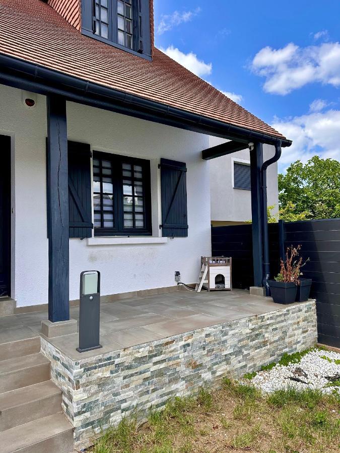 Family Oasis With 3 Bedrooms Near Paris Chennevieres-sur-Marne Bagian luar foto
